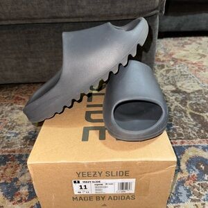 Onyx Yeezy slides